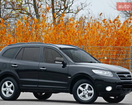 Черный Хендай Санта Фе, объемом двигателя 2.2 л и пробегом 112 тыс. км за 12300 $, фото 3 на Automoto.ua