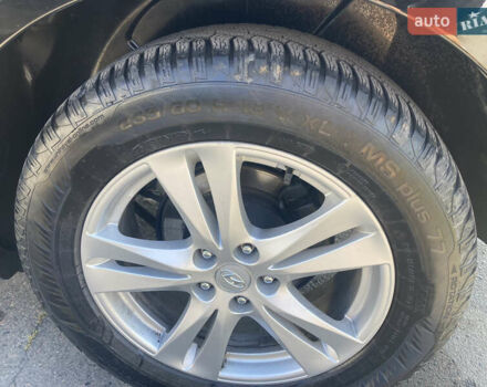 Черный Хендай Санта Фе, объемом двигателя 2.2 л и пробегом 230 тыс. км за 12350 $, фото 18 на Automoto.ua