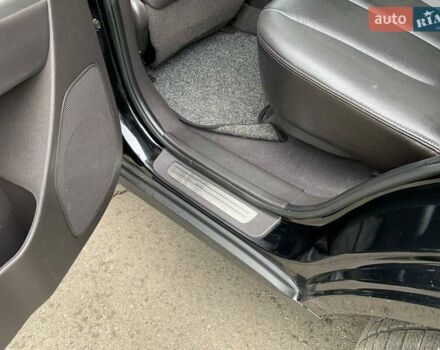 Черный Хендай Санта Фе, объемом двигателя 2.2 л и пробегом 232 тыс. км за 13100 $, фото 21 на Automoto.ua