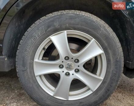 Черный Хендай Санта Фе, объемом двигателя 2.2 л и пробегом 203 тыс. км за 11800 $, фото 17 на Automoto.ua