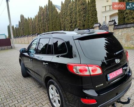 Черный Хендай Санта Фе, объемом двигателя 2.2 л и пробегом 250 тыс. км за 12550 $, фото 19 на Automoto.ua