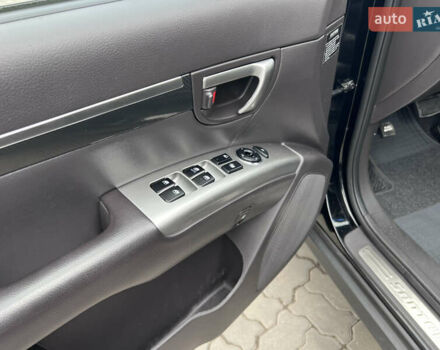 Хендай Санта Фе 2011 в Нововолынск на Automoto.ua Черный Хендай Санта Фе, объемом двигателя 1.97 л и пробегом 214 тыс. км за 13490 $, фото 11 на Automoto.ua