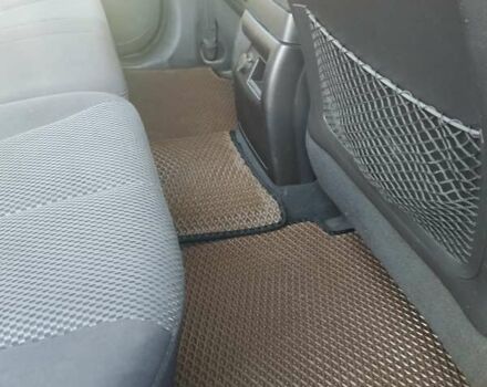 Черный Хендай Санта Фе, объемом двигателя 2.4 л и пробегом 195 тыс. км за 11250 $, фото 9 на Automoto.ua