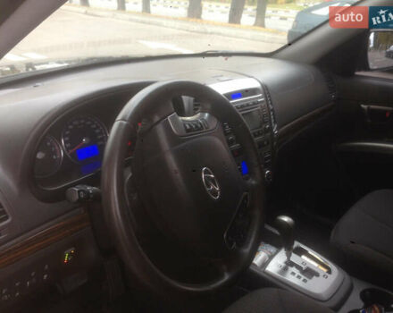 Хендай Санта Фе 2011 в Харькове на Automoto.ua Черный Хендай Санта Фе, объемом двигателя 2.36 л и пробегом 147 тыс. км за 14000 $, фото 5 на Automoto.ua