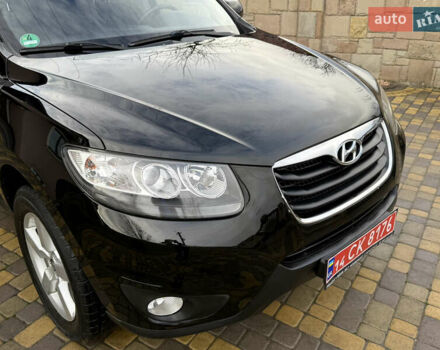 Черный Хендай Санта Фе, объемом двигателя 2.2 л и пробегом 209 тыс. км за 11250 $, фото 59 на Automoto.ua