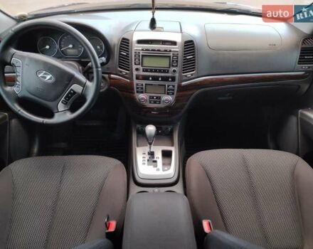 Чорний Хендай Санта Фе, об'ємом двигуна 2.36 л та пробігом 131 тис. км за 12600 $, фото 40 на Automoto.ua
