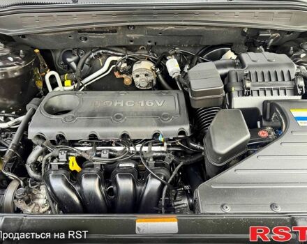 Чорний Хендай Санта Фе, об'ємом двигуна 2.4 л та пробігом 158 тис. км за 12450 $, фото 11 на Automoto.ua