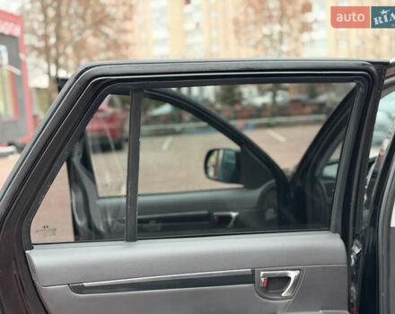 Черный Хендай Санта Фе, объемом двигателя 2.2 л и пробегом 170 тыс. км за 13900 $, фото 30 на Automoto.ua