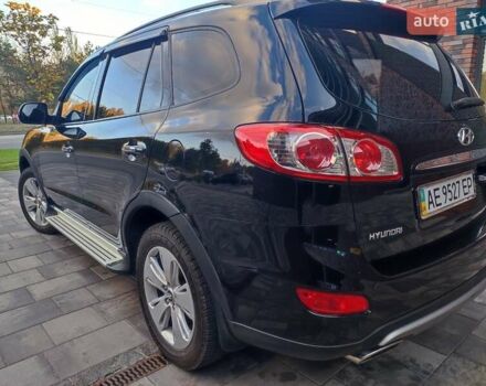 Чорний Хендай Санта Фе, об'ємом двигуна 2.36 л та пробігом 131 тис. км за 12600 $, фото 10 на Automoto.ua