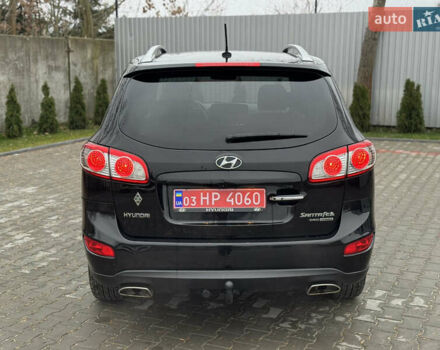 Черный Хендай Санта Фе, объемом двигателя 2.2 л и пробегом 219 тыс. км за 13950 $, фото 17 на Automoto.ua