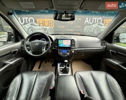 Хендай Санта Фе 2011 у Харкові на Automoto.ua Чорний Хендай Санта Фе, об'ємом двигуна 2 л та пробігом 288 тис. км за 11000 $, фото 14 на Automoto.ua