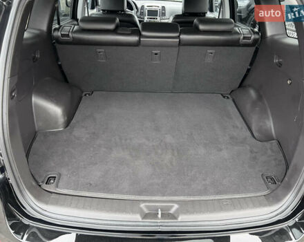 Хендай Санта Фе 2011 в Нововолынск на Automoto.ua Черный Хендай Санта Фе, объемом двигателя 1.97 л и пробегом 214 тыс. км за 13490 $, фото 47 на Automoto.ua