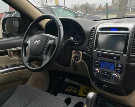 Черный Хендай Санта Фе, объемом двигателя 2.2 л и пробегом 242 тыс. км за 12900 $, фото 18 на Automoto.ua