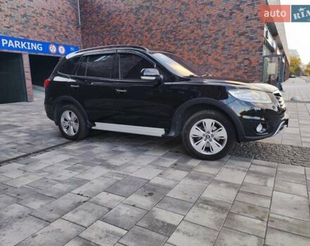 Чорний Хендай Санта Фе, об'ємом двигуна 2.36 л та пробігом 131 тис. км за 12600 $, фото 6 на Automoto.ua