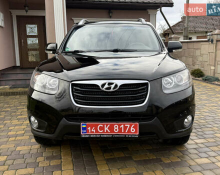 Черный Хендай Санта Фе, объемом двигателя 2.2 л и пробегом 209 тыс. км за 11250 $, фото 2 на Automoto.ua