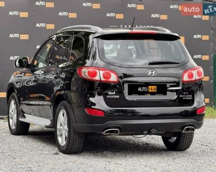 Хендай Санта Фе 2011 у Харкові на Automoto.ua Чорний Хендай Санта Фе, об'ємом двигуна 2 л та пробігом 288 тис. км за 11000 $, фото 4 на Automoto.ua