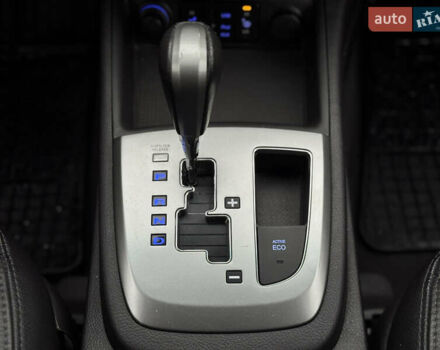 Черный Хендай Санта Фе, объемом двигателя 2.2 л и пробегом 219 тыс. км за 13950 $, фото 51 на Automoto.ua