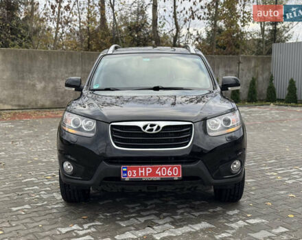 Черный Хендай Санта Фе, объемом двигателя 2.2 л и пробегом 218 тыс. км за 13900 $, фото 2 на Automoto.ua