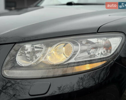 Черный Хендай Санта Фе, объемом двигателя 2.2 л и пробегом 219 тыс. км за 13950 $, фото 27 на Automoto.ua