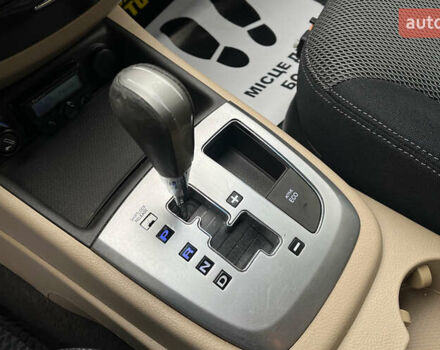 Черный Хендай Санта Фе, объемом двигателя 2.2 л и пробегом 242 тыс. км за 12900 $, фото 14 на Automoto.ua