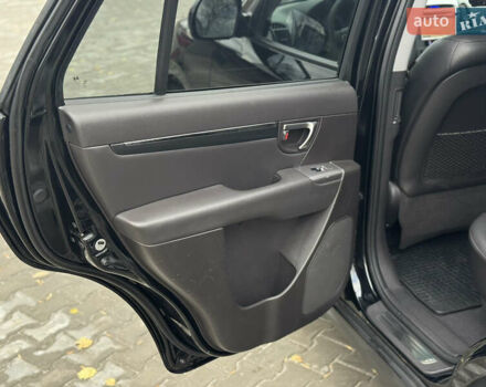 Черный Хендай Санта Фе, объемом двигателя 2.2 л и пробегом 218 тыс. км за 13900 $, фото 45 на Automoto.ua