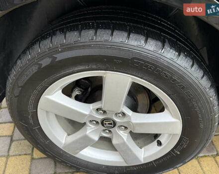 Черный Хендай Санта Фе, объемом двигателя 2.2 л и пробегом 209 тыс. км за 11250 $, фото 35 на Automoto.ua