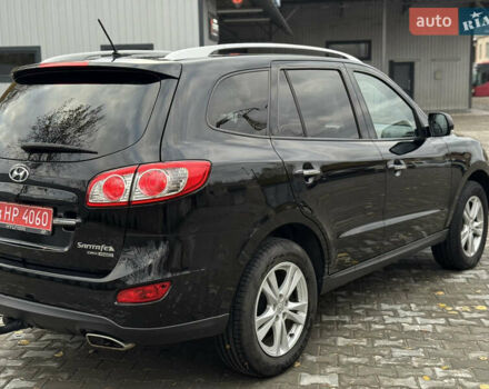 Черный Хендай Санта Фе, объемом двигателя 2.2 л и пробегом 218 тыс. км за 13900 $, фото 23 на Automoto.ua