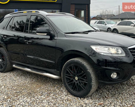 Черный Хендай Санта Фе, объемом двигателя 2.2 л и пробегом 242 тыс. км за 12900 $, фото 1 на Automoto.ua