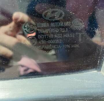 Черный Хендай Санта Фе, объемом двигателя 2.36 л и пробегом 147 тыс. км за 10700 $, фото 13 на Automoto.ua