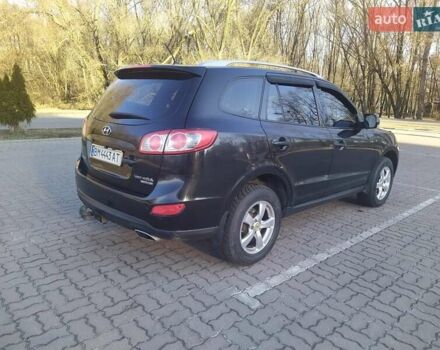 Черный Хендай Санта Фе, объемом двигателя 2.4 л и пробегом 195 тыс. км за 11250 $, фото 6 на Automoto.ua