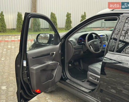 Черный Хендай Санта Фе, объемом двигателя 2.2 л и пробегом 219 тыс. км за 13950 $, фото 35 на Automoto.ua