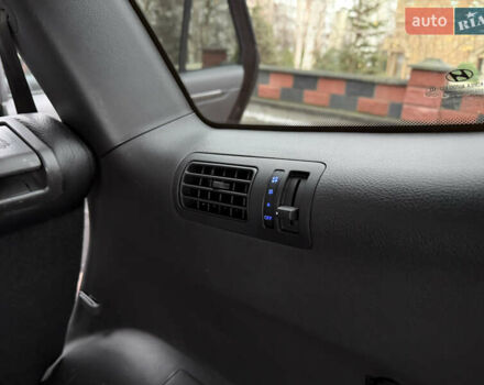 Черный Хендай Санта Фе, объемом двигателя 2.2 л и пробегом 170 тыс. км за 13900 $, фото 43 на Automoto.ua