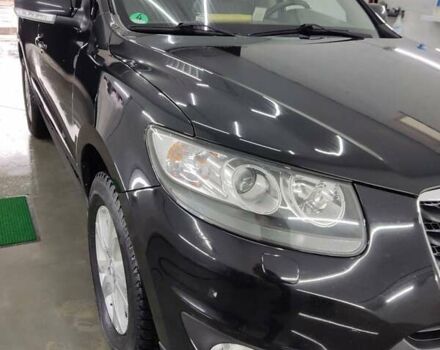 Черный Хендай Санта Фе, объемом двигателя 2.2 л и пробегом 287 тыс. км за 13700 $, фото 2 на Automoto.ua