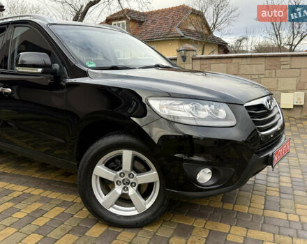 Черный Хендай Санта Фе, объемом двигателя 2.2 л и пробегом 209 тыс. км за 11250 $, фото 44 на Automoto.ua