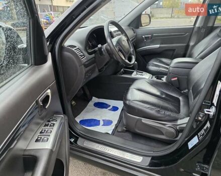 Черный Хендай Санта Фе, объемом двигателя 2.2 л и пробегом 232 тыс. км за 15099 $, фото 20 на Automoto.ua