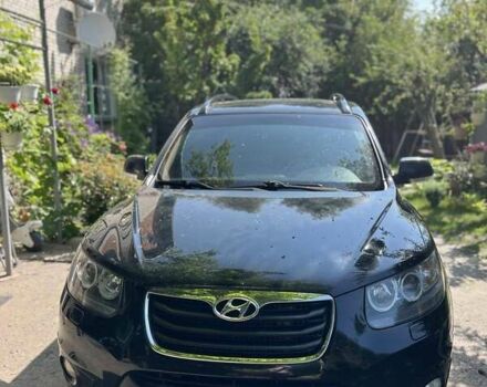 Черный Хендай Санта Фе, объемом двигателя 2.2 л и пробегом 206 тыс. км за 13500 $, фото 2 на Automoto.ua