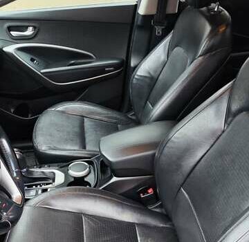Хендай Санта Фе 2012 в Городок на Automoto.ua Черный Хендай Санта Фе, объемом двигателя 2.2 л и пробегом 165 тыс. км за 18000 $, фото 25 на Automoto.ua