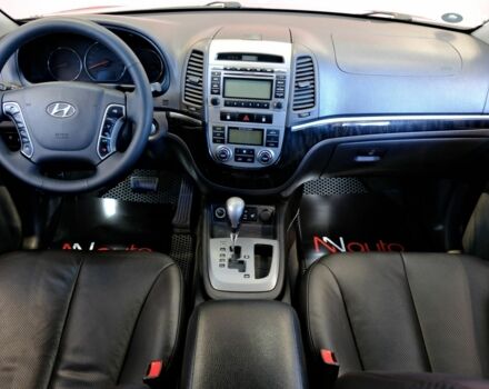 Черный Хендай Санта Фе, объемом двигателя 2 л и пробегом 162 тыс. км за 11900 $, фото 6 на Automoto.ua