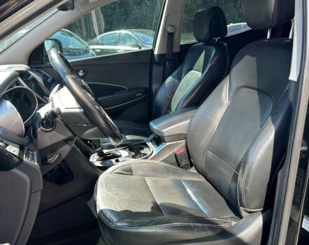 Черный Хендай Санта Фе, объемом двигателя 2.2 л и пробегом 158 тыс. км за 17300 $, фото 7 на Automoto.ua