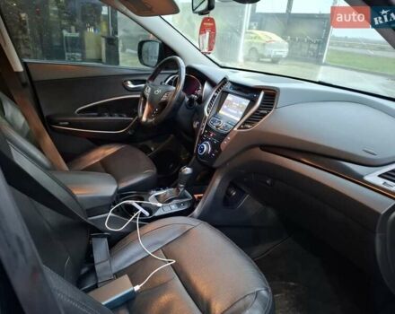 Черный Хендай Санта Фе, объемом двигателя 2.2 л и пробегом 204 тыс. км за 16600 $, фото 19 на Automoto.ua