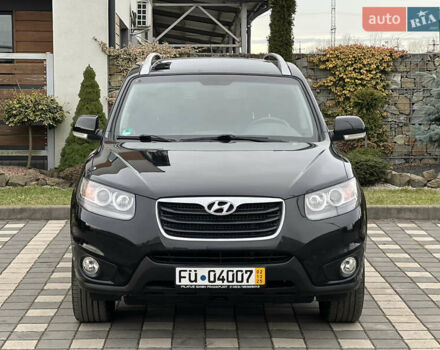Черный Хендай Санта Фе, объемом двигателя 2.2 л и пробегом 220 тыс. км за 12000 $, фото 1 на Automoto.ua