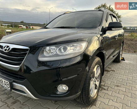 Черный Хендай Санта Фе, объемом двигателя 2.2 л и пробегом 320 тыс. км за 14500 $, фото 2 на Automoto.ua