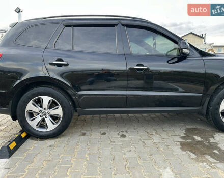 Черный Хендай Санта Фе, объемом двигателя 2.2 л и пробегом 320 тыс. км за 14500 $, фото 10 на Automoto.ua