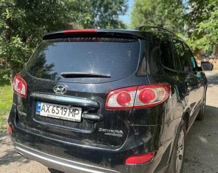 Черный Хендай Санта Фе, объемом двигателя 2.2 л и пробегом 206 тыс. км за 13500 $, фото 6 на Automoto.ua