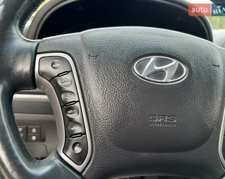 Хендай Санта Фе 2012 в Радивилове на Automoto.ua Черный Хендай Санта Фе, объемом двигателя 2.2 л и пробегом 189 тыс. км за 15200 $, фото 75 на Automoto.ua