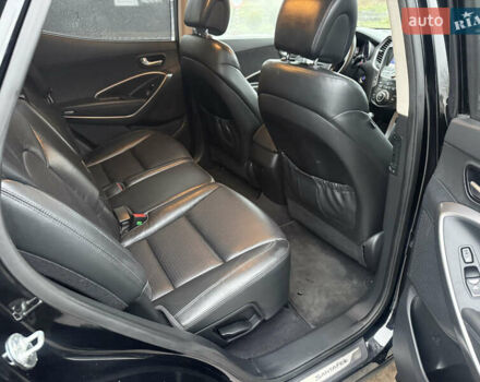 Черный Хендай Санта Фе, объемом двигателя 2.2 л и пробегом 152 тыс. км за 16500 $, фото 11 на Automoto.ua