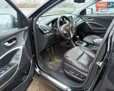 Черный Хендай Санта Фе, объемом двигателя 2.2 л и пробегом 152 тыс. км за 16500 $, фото 14 на Automoto.ua