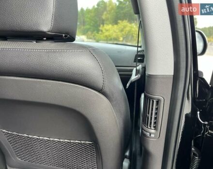 Черный Хендай Санта Фе, объемом двигателя 2.2 л и пробегом 190 тыс. км за 14300 $, фото 93 на Automoto.ua