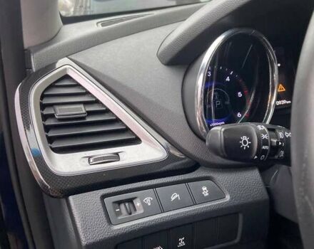 Черный Хендай Санта Фе, объемом двигателя 2.2 л и пробегом 169 тыс. км за 17200 $, фото 20 на Automoto.ua