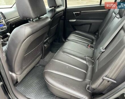 Хендай Санта Фе 2012 в Радивилове на Automoto.ua Черный Хендай Санта Фе, объемом двигателя 2.2 л и пробегом 189 тыс. км за 15200 $, фото 102 на Automoto.ua